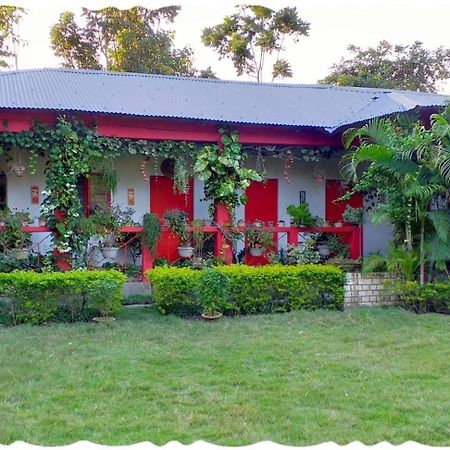 Atmaja The Cottage Garden Under Tourism Department Government Of West Bengal Māldah Exterior foto
